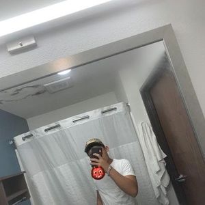 Meet your Posher, Alfaro